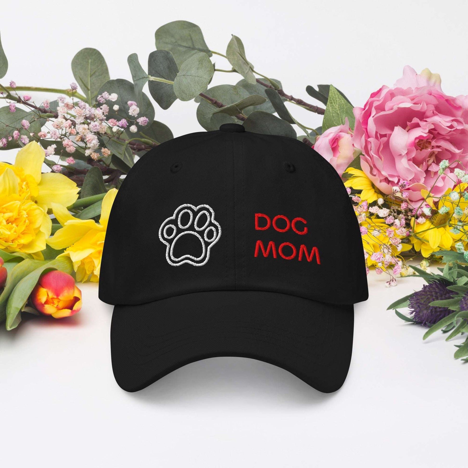 Cappellino "Dog Mom" con Visiera Piatta e Cinturino Regolabile – Perfetto per Ogni Donna Amante degli Animali - Aky & Co.