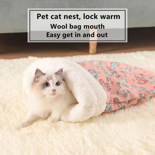 Cuccia a Sacco Morbida per Gatti - Letto Caldo e Confortevole | Nido Chiuso per Gatti (2,5 - 7kg) - Aky & Co.