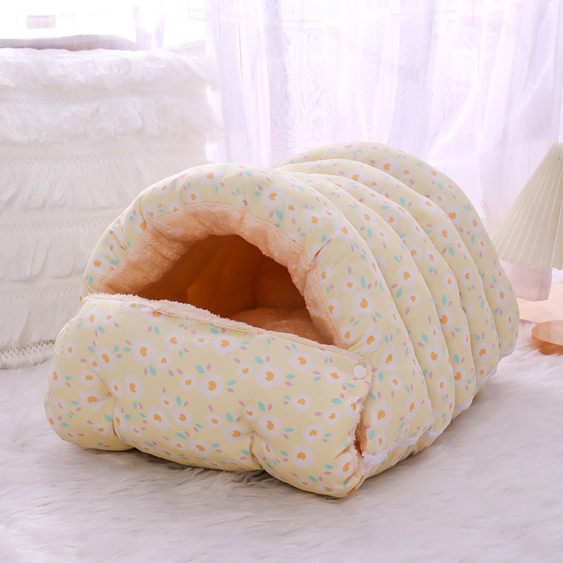 Letto Caldo per Gatti e Cani in Velluto – Cuccia Morbida con Sacco a Pelo per Comfort e Calore - Aky & Co.