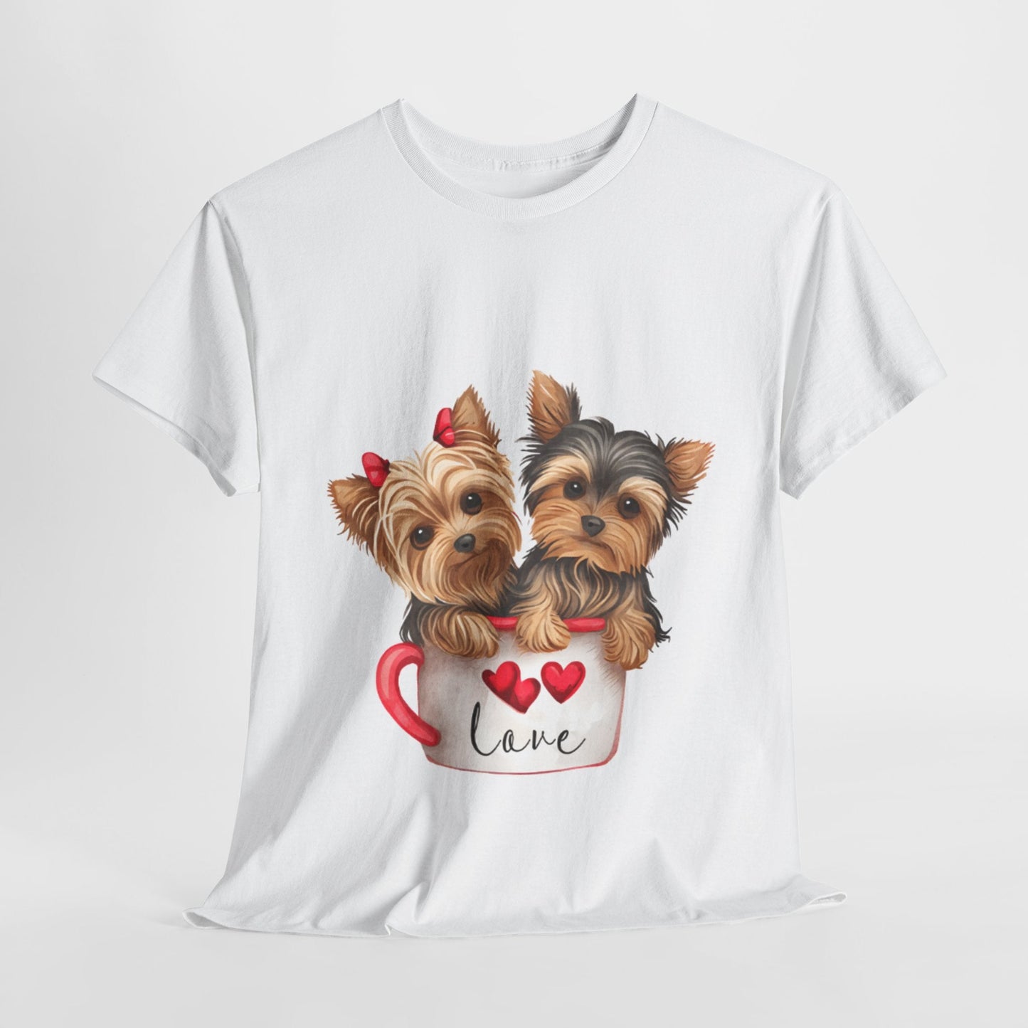 Maglietta Unisex in Cotone Pesante con Cuccioli in Tazza da Caffè – Comodità ed Eleganza per Amanti dei Cani - Aky & Co.