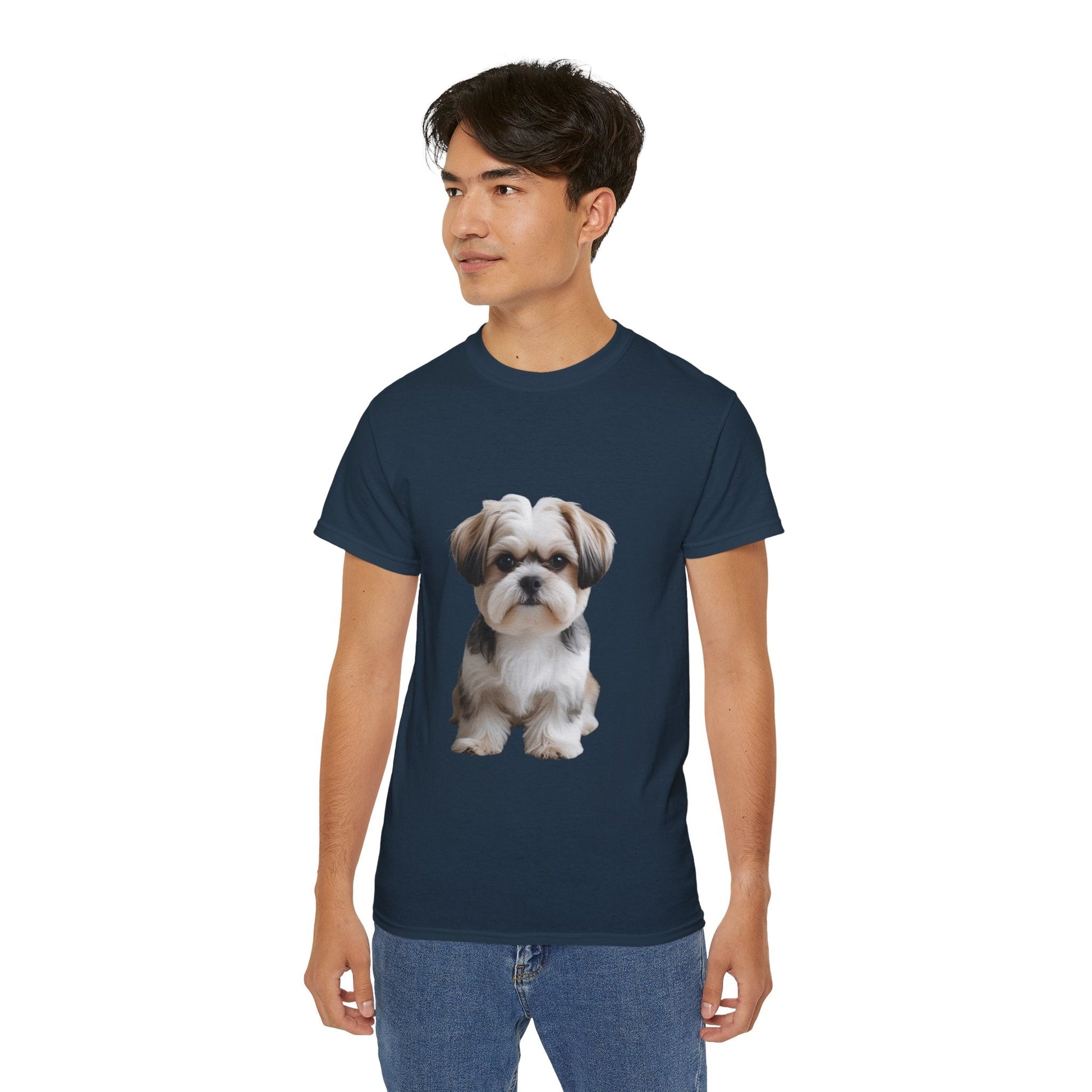 Maglietta Unisex in Cotone Ultra con Design Esclusivo Shih Tzu | AKYCO - AKYCO