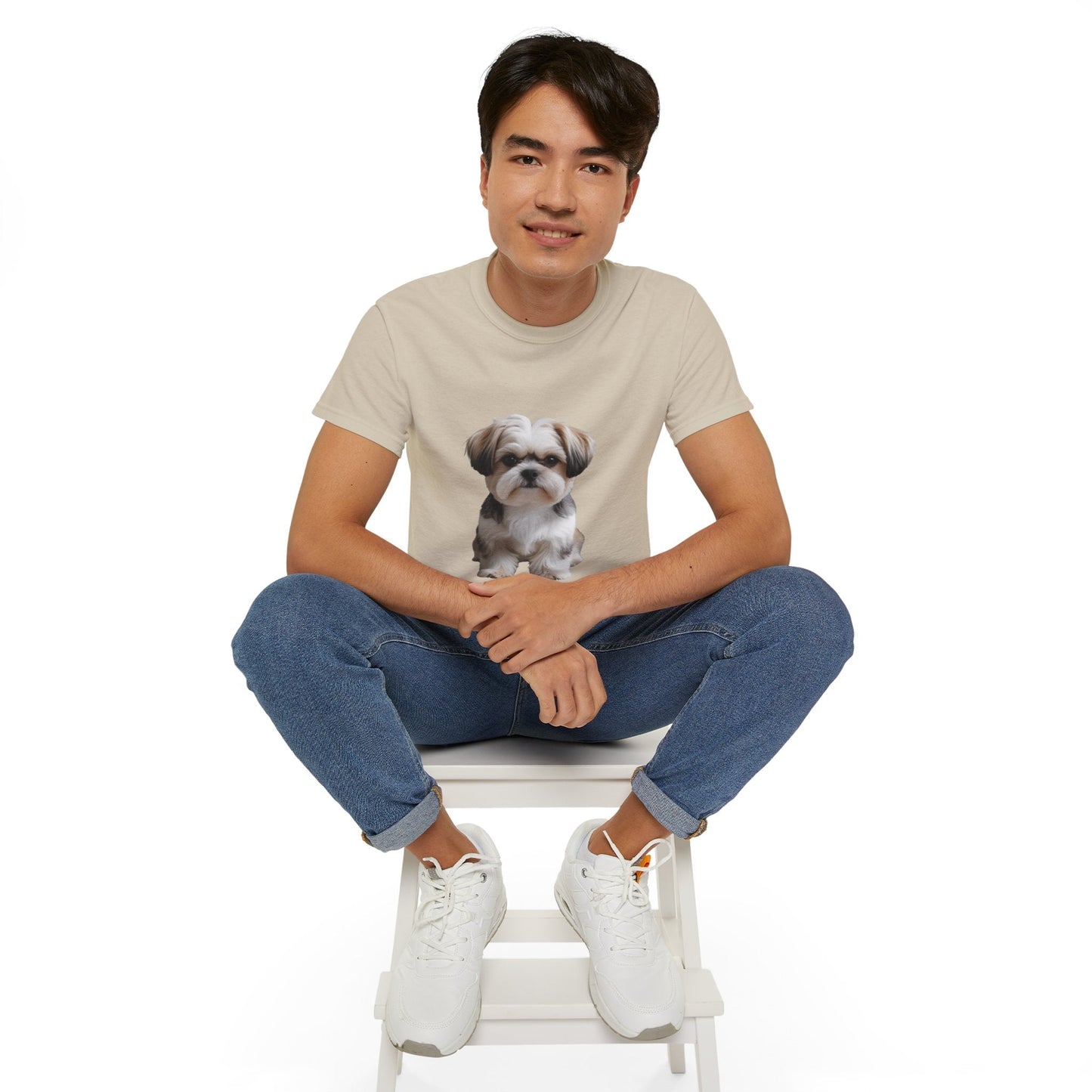 Maglietta Unisex in Cotone Ultra con Design Esclusivo Shih Tzu | AKYCO - AKYCO