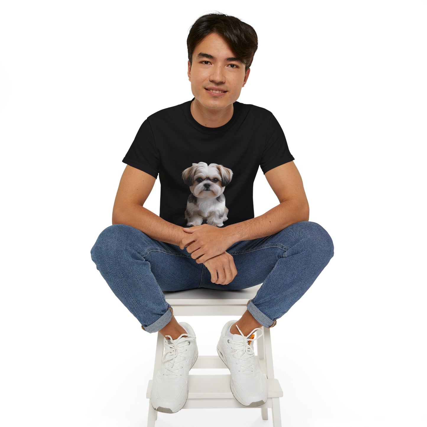 Maglietta Unisex in Cotone Ultra con Design Esclusivo Shih Tzu | AKYCO - AKYCO
