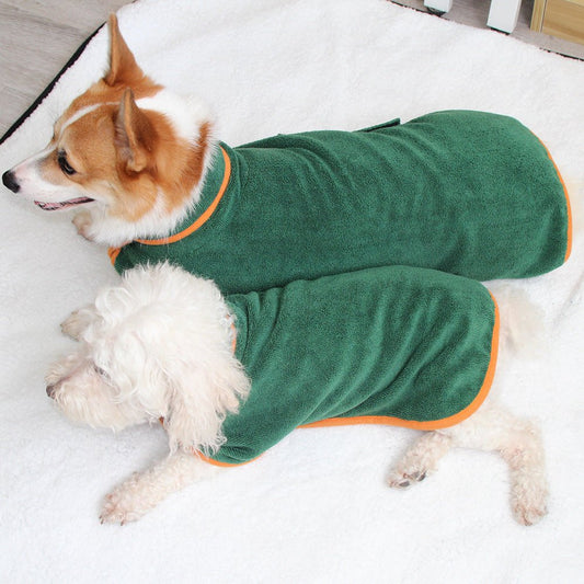 Due cani con accappatoio AKYCO verde - AKYCO