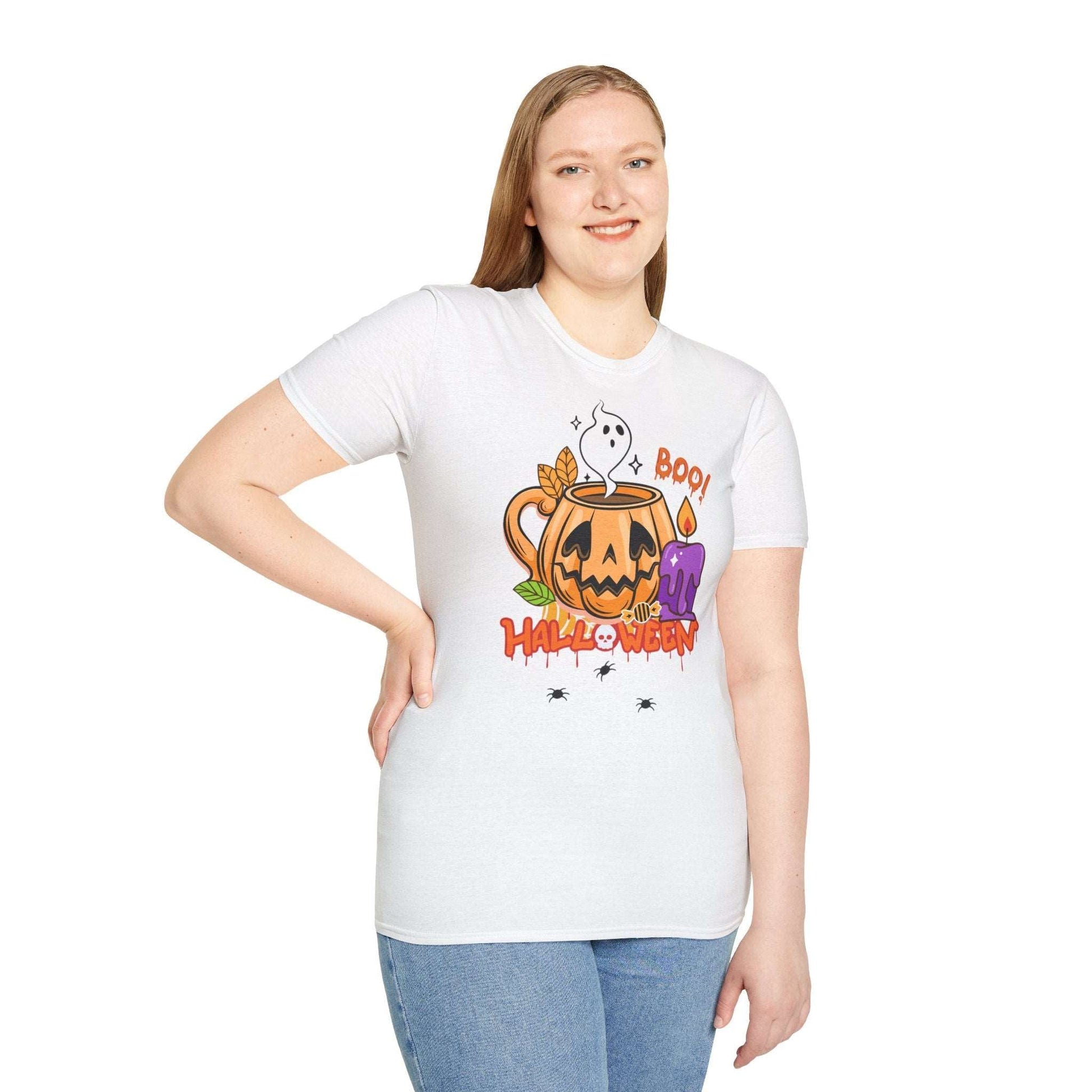 T-Shirt Unisex Softstyle per Halloween: Festeggia con Stile! - Aky & Co.