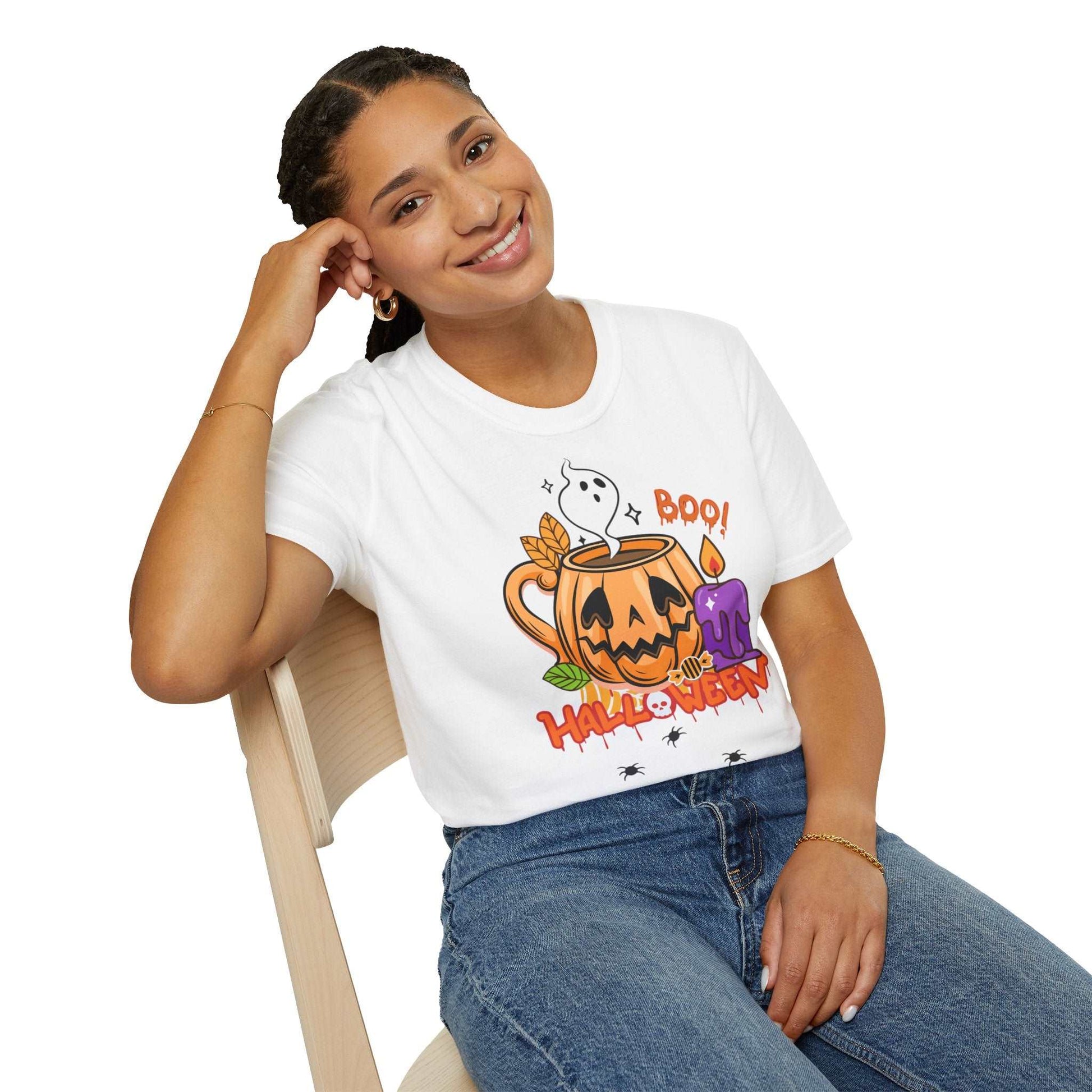 T-Shirt Unisex Softstyle per Halloween: Festeggia con Stile! - Aky & Co.
